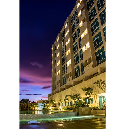 Swiss-Belinn Malang Ngoại thất bức ảnh