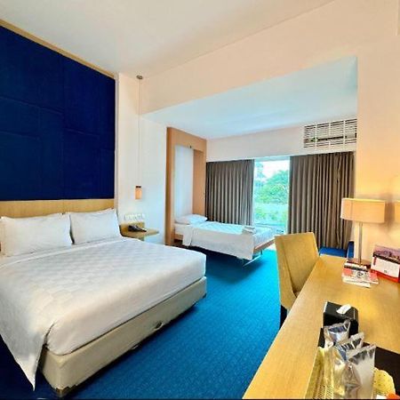 Swiss-Belinn Malang Ngoại thất bức ảnh