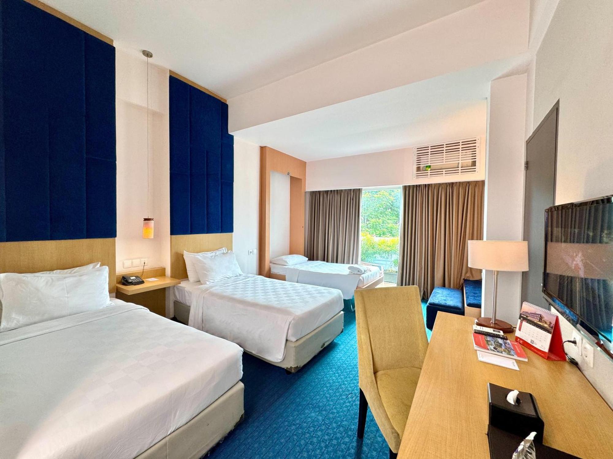 Swiss-Belinn Malang Ngoại thất bức ảnh