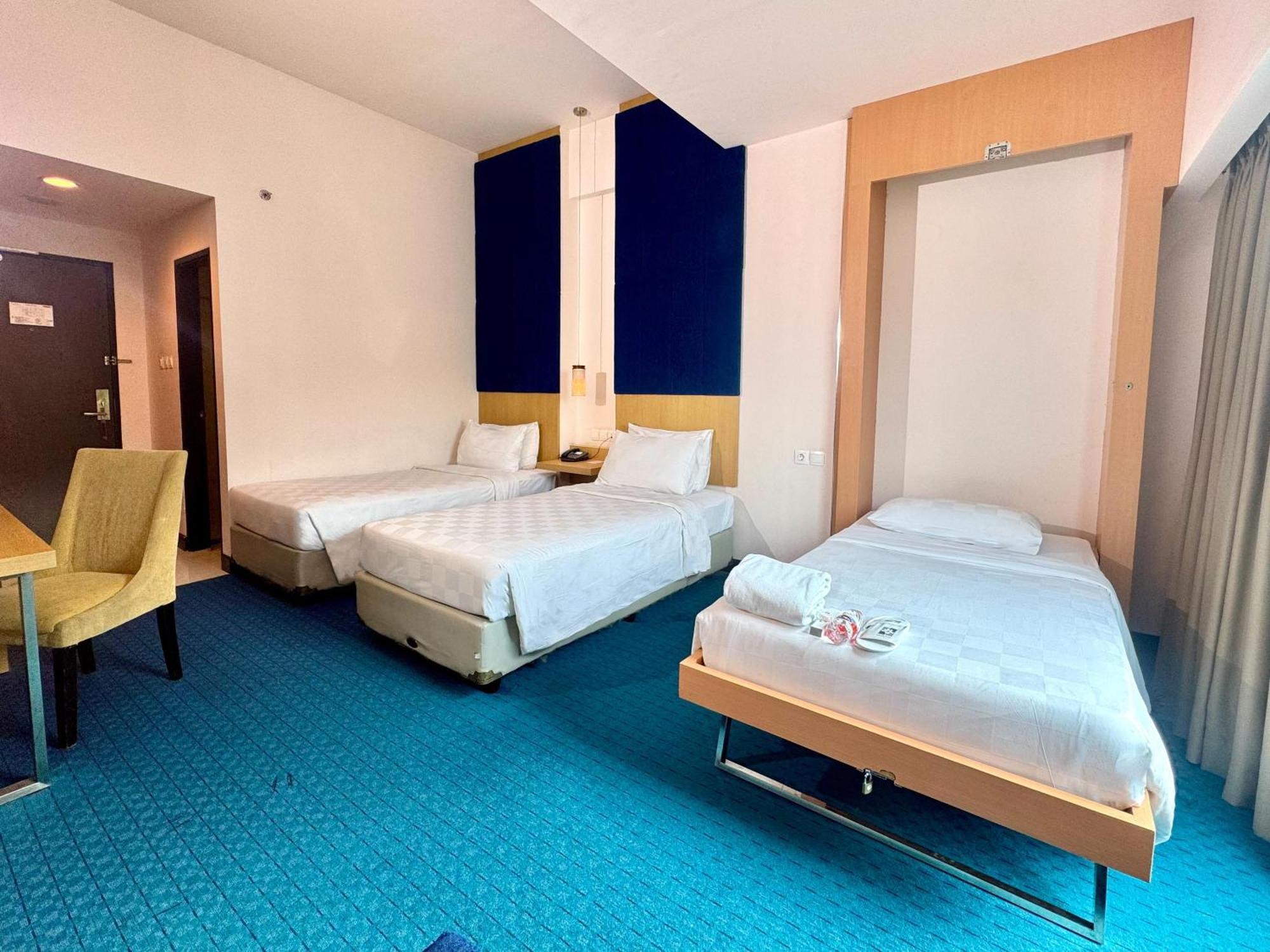 Swiss-Belinn Malang Ngoại thất bức ảnh